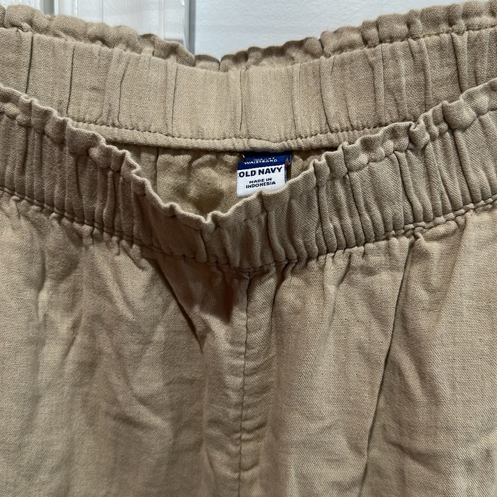 Old Navy High-Rise Comfort Waistband Cropped Pants Size XXL - Picture 5 of 13